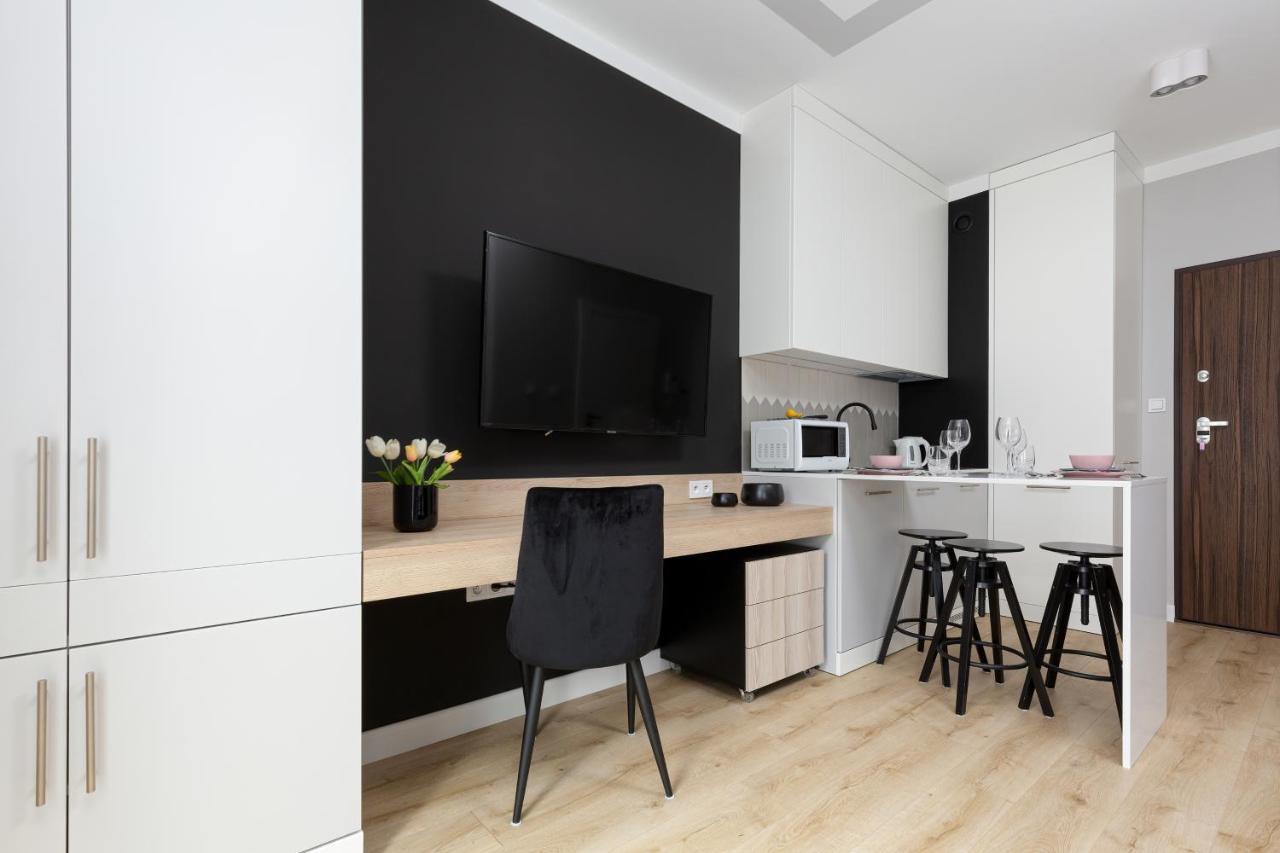 Apartments Warsaw Pawia By Noclegi Renters Kültér fotó