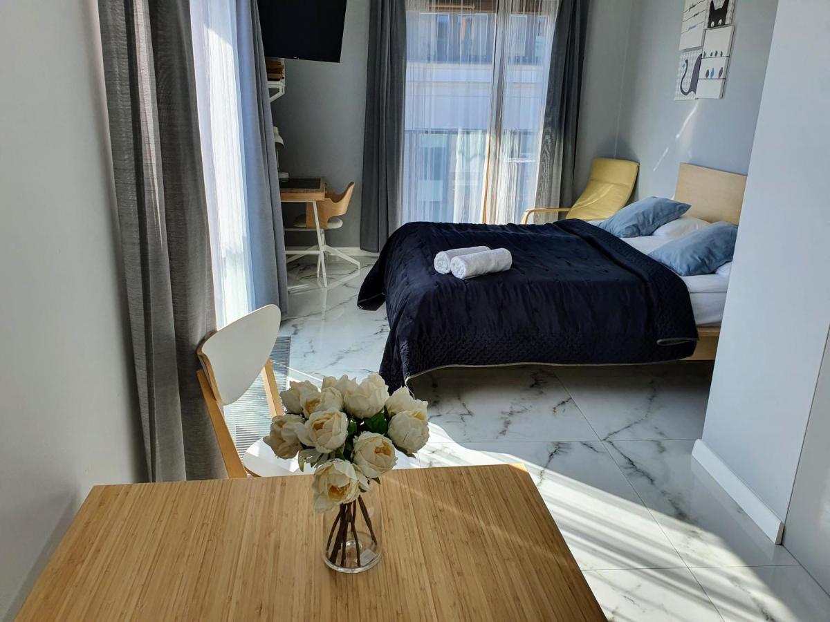 Apartments Warsaw Pawia By Noclegi Renters Kültér fotó