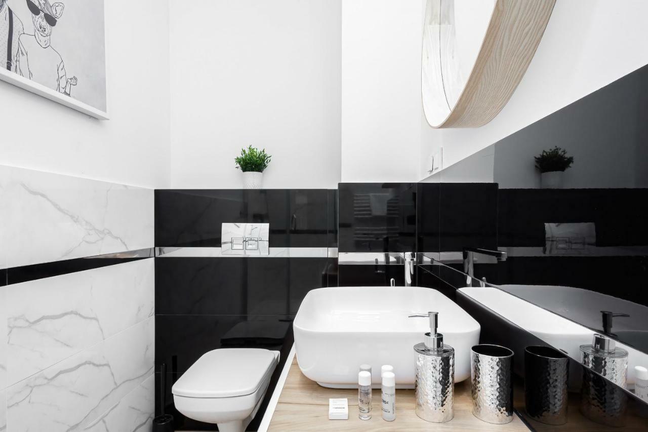 Apartments Warsaw Pawia By Noclegi Renters Kültér fotó